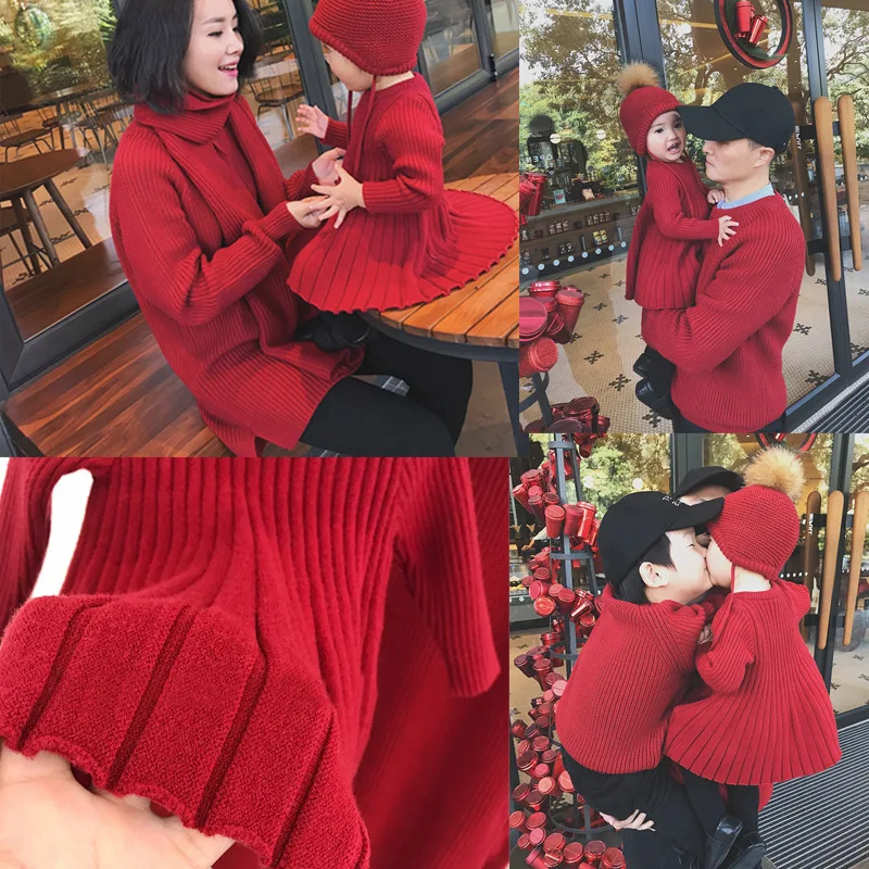 הסוודר האדום משפחה הורה-ילד שמלת הסתיו והחורף אמא ובת צילום השמלה משפחה של שלושה או חג המולד